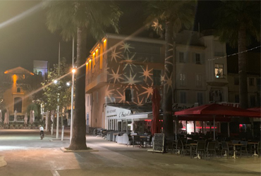 Mise en lumière du Quai Charles de Gaulle à Bandol